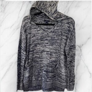 5/20$❤️‍🔥GAP💫Women’s Blue Marbled Knit Hooded Sweater